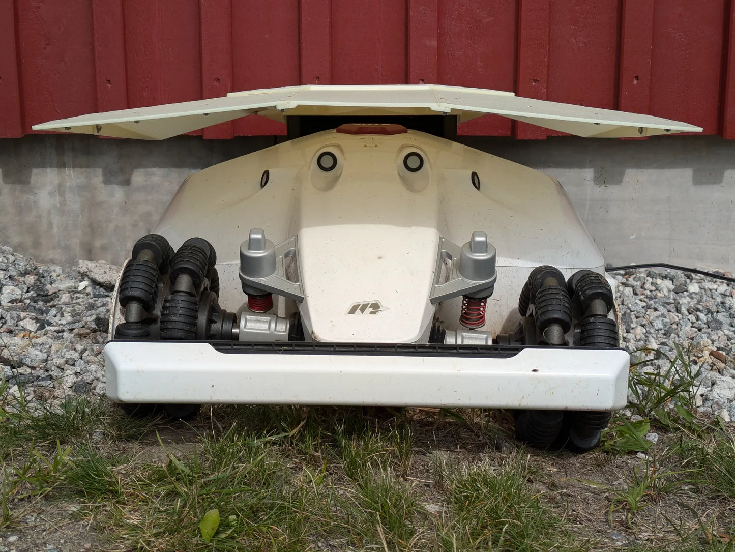 Garage for Mammotion Luba 1, 2 & 2X Robotic Lawn Mowers - Affordable Protection