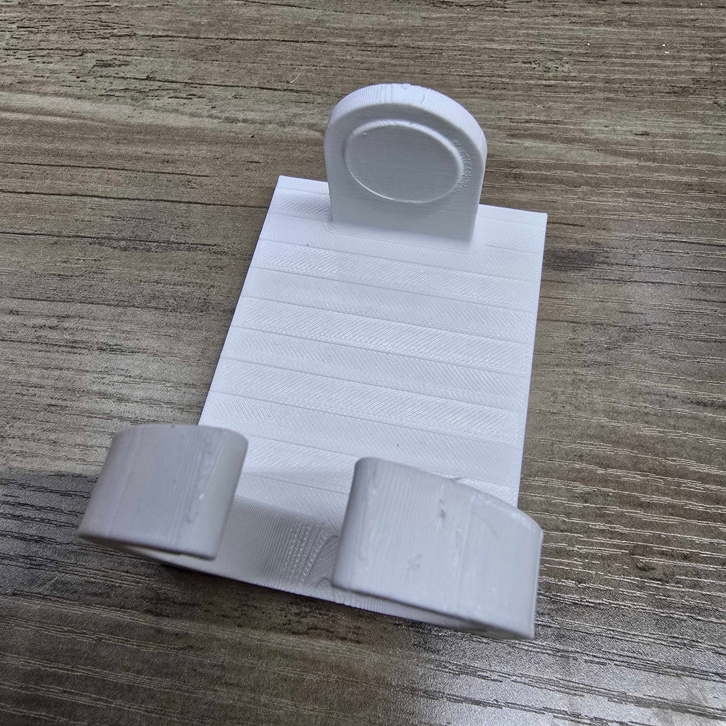 Command Strip Wall Mount for Ubiquiti U6-Mesh, Unifi FlexHD: Simple, Damage-Free