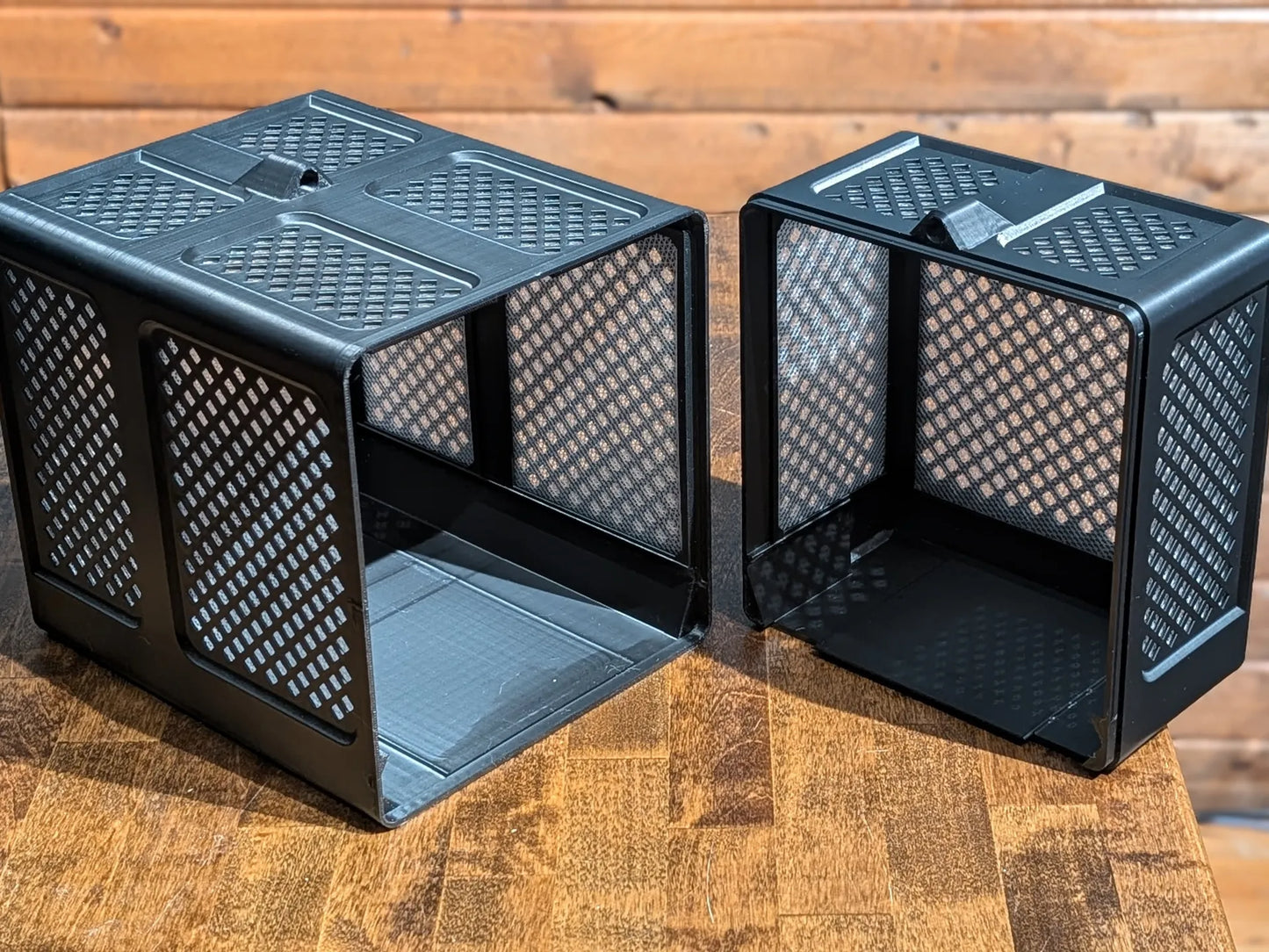 Minisforum DEG2 eGPU Dock Enclosure | Custom Protective Case/Shell