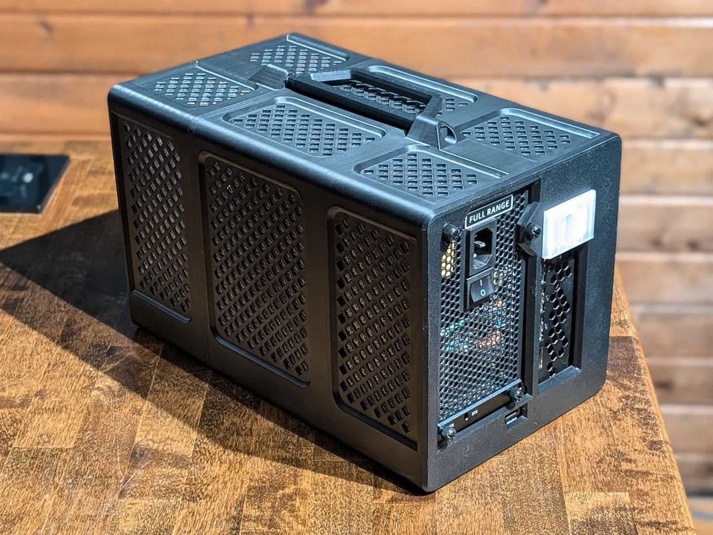 Minisforum DEG2 eGPU Dock Enclosure | Custom Protective Case/Shell