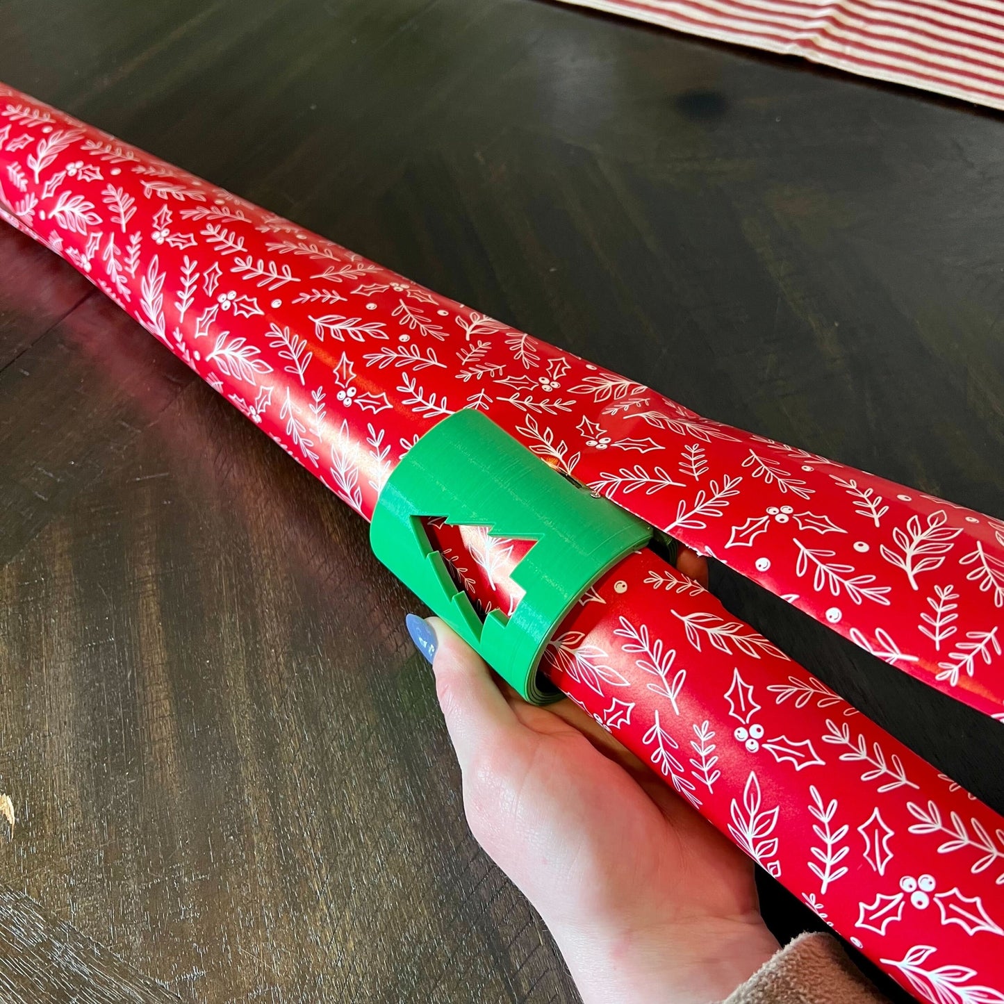 Gift Wrapping Paper Cutter - Time Saver | Holiday Gift Paper Cutter