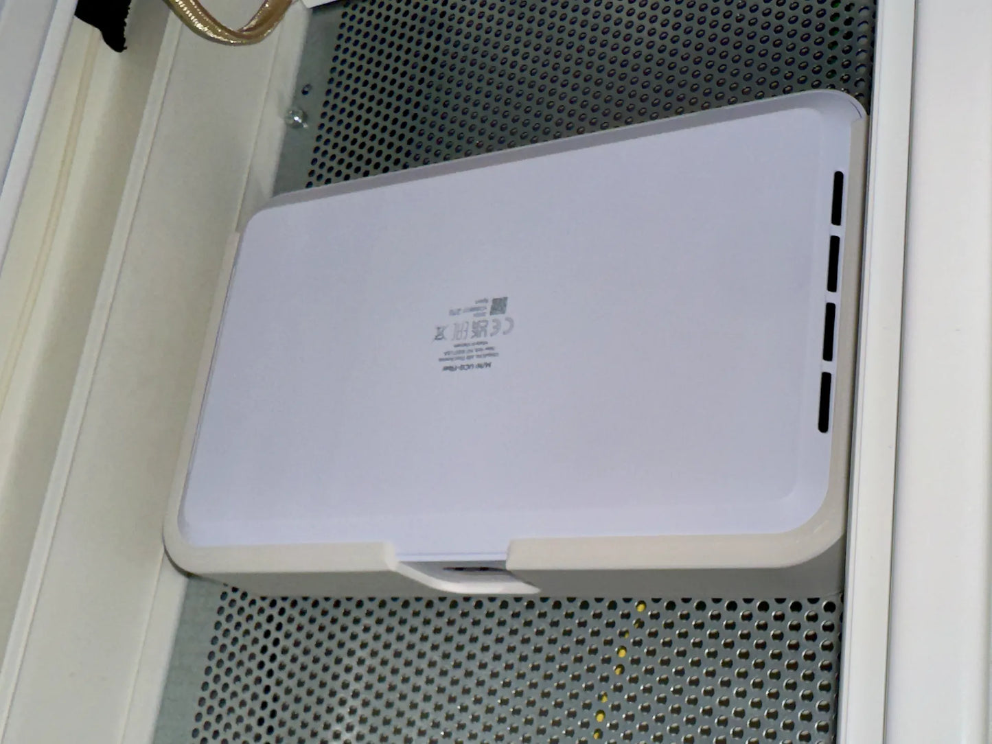 Simple Wall Mount For Unifi Cloud Gateway UCG Fiber
